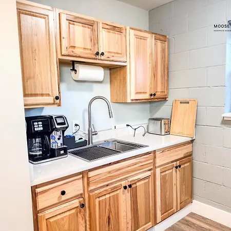 The Moose #12 - Brand New Modern Luxe Loft With Free Parking, King Bed & Fast Wifi Apartment Memphis Exterior photo