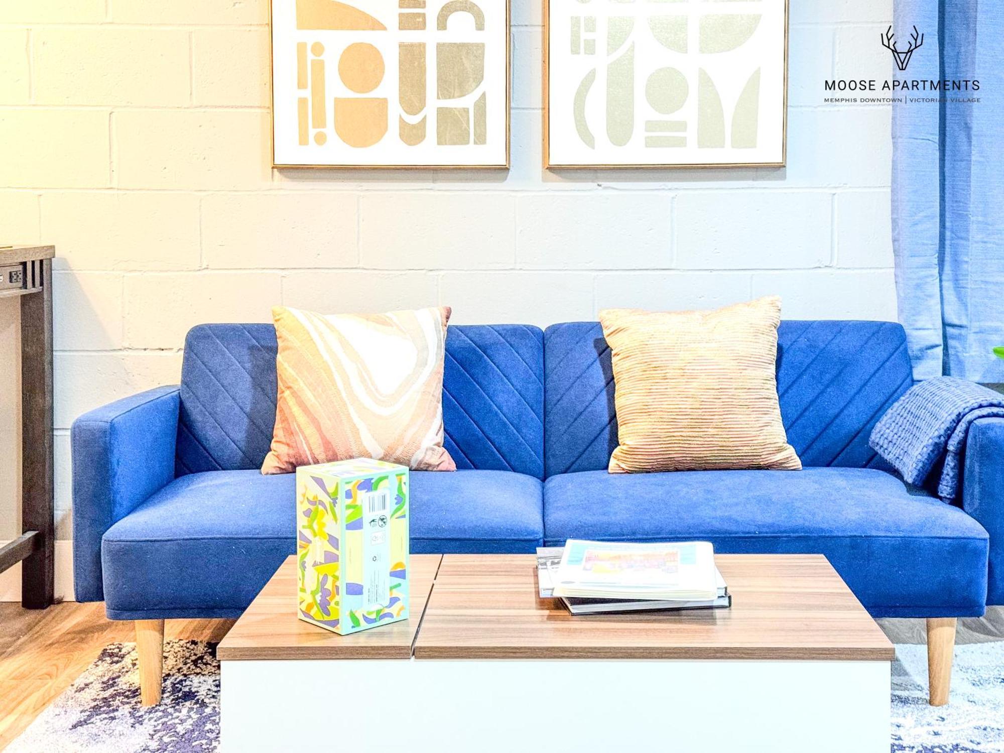 Appartement The Moose #12 - Brand New Modern Luxe Loft With Free Parking, King Bed & Fast Wifi
